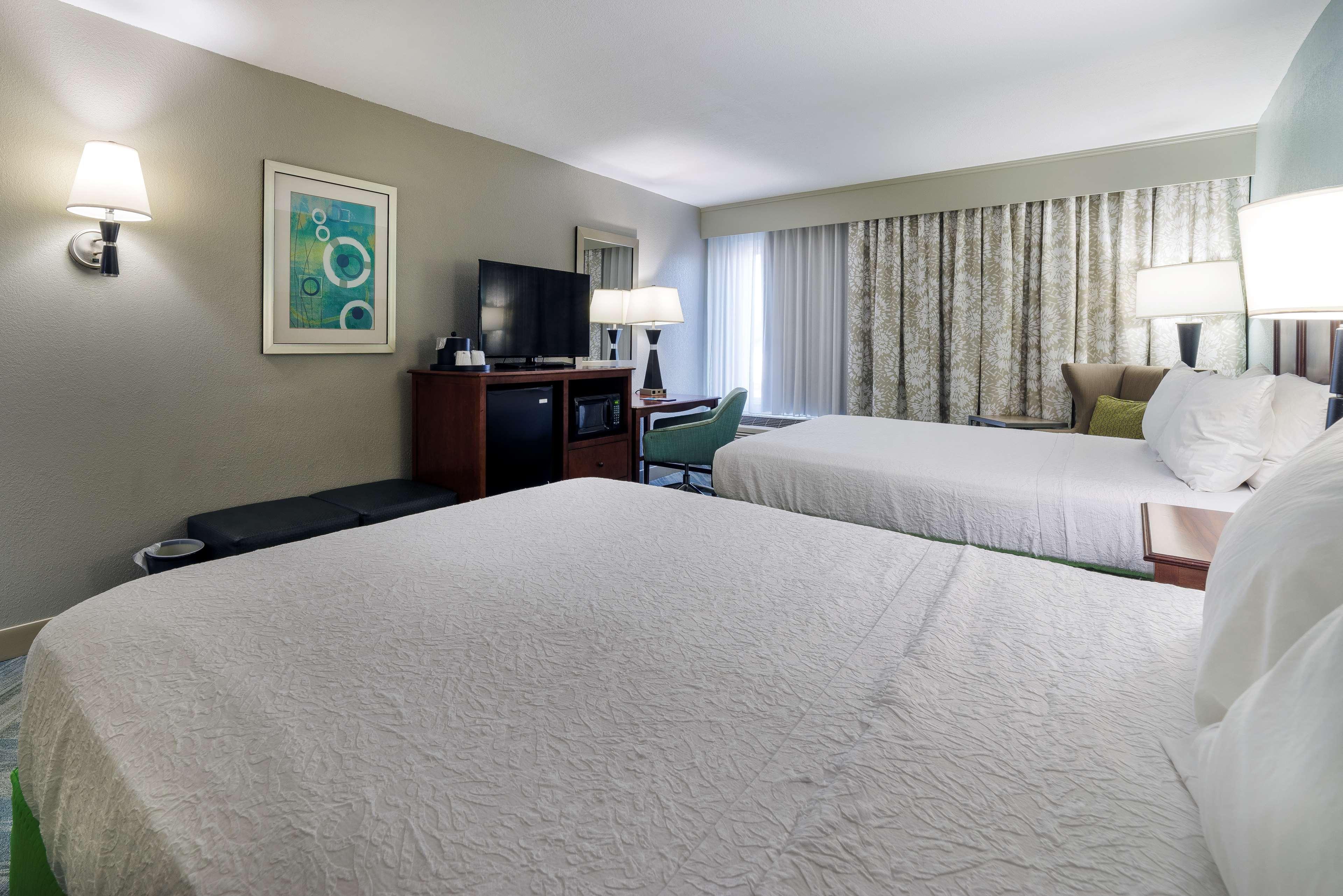 Hampton Inn Порт Шарлът Екстериор снимка
