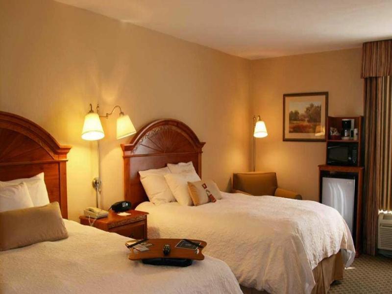 Hampton Inn Порт Шарлът Екстериор снимка
